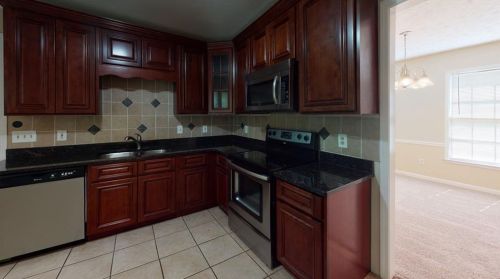 2985 Glynn Mill Ct, Lithonia GA  30039-6203 exterior