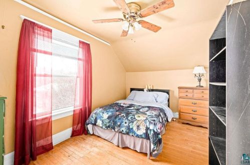 603 27th Ave, Duluth MN 55806-1452 exterior