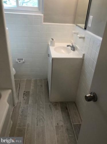 103 Hawaii Ave, Washington DC  20011-4924 exterior