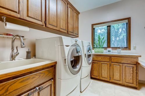 13684 Dunbar Way, Saint Paul MN 55124-5246 exterior