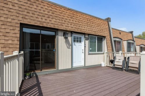 7918 Casa Grande Pl, Alexandria, VA 22309-1415