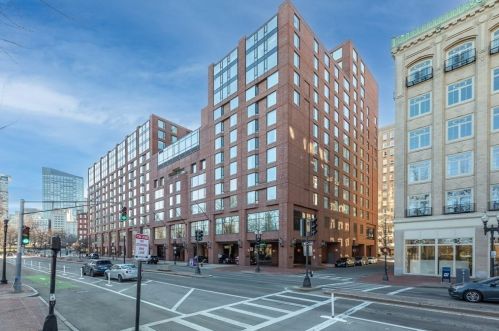 220 Boylston St, Boston MA exterior