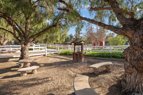 33150 Pauba, Temecula CA 92592-9209 exterior