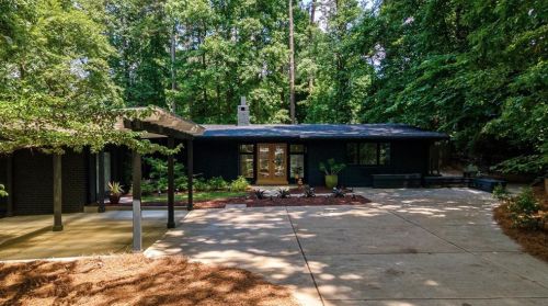 3538 Kim Ct, Atlanta GA exterior