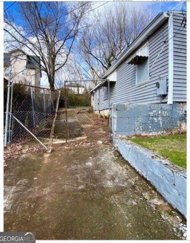 140 Brown Ave, Atlanta GA 30315-4009 exterior