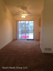 12735 Nebraska Ave, Omaha NE  68164-1396 exterior