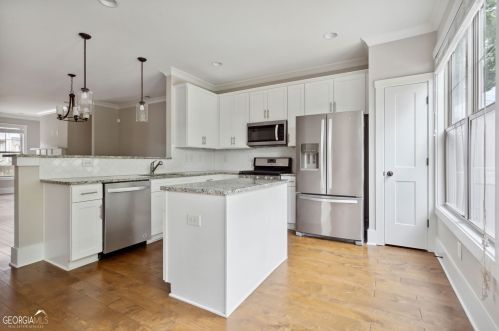 2418 Misty Hollow Pl, Atlanta GA exterior