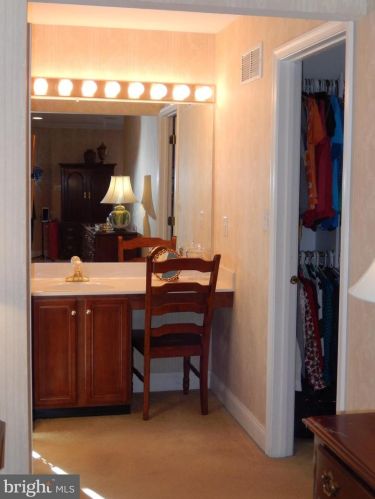 112 Parkview Cir, Media PA 19063-6317 exterior