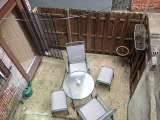 1007 Spruce St, Philadelphia PA  19107-6773 exterior