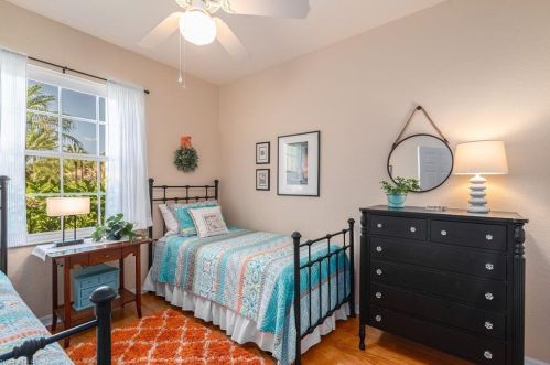 8448 Bent Creek Ct, Naples FL 34114-9400 exterior