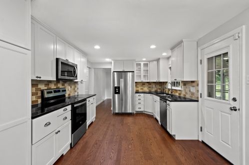 103 Ascot Pl, Pittsburgh PA 15237-4013 exterior