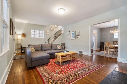 1611 Chislett St, Pittsburgh PA  15206-1312 exterior