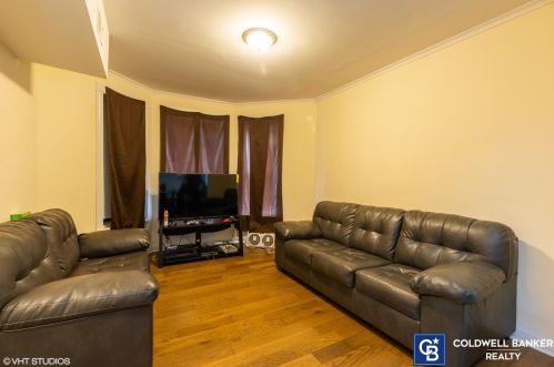 5320 Carpenter St, Chicago IL 60620-3456 exterior