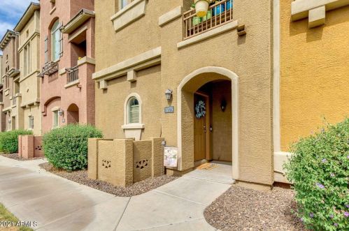 900 94th St, Chandler AZ  85224-6243 exterior