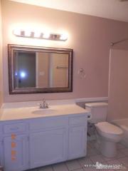 1143 Knollhaven Dr, Baton Rouge LA  70810-3541 exterior