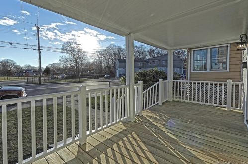 157 Naugatuck Ave, Milford CT 06460-6040 exterior