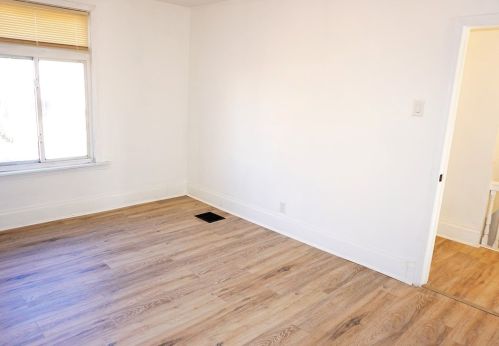 2236 Woodstock Ave, Pittsburgh PA 15218-2636 exterior