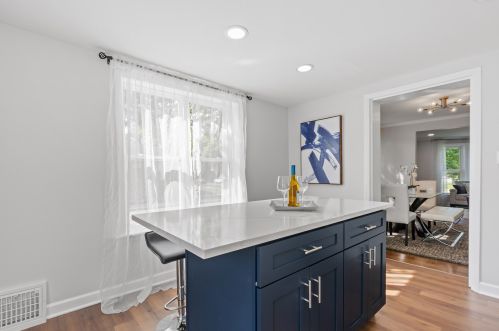 1801 Natchez Ave, Chicago IL 60707-4027 exterior