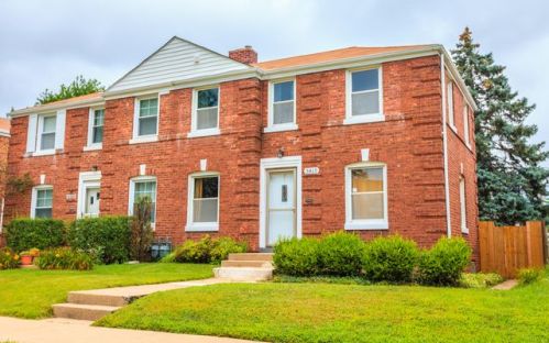 3815 58th Ct, Chicago, IL 60804-4212