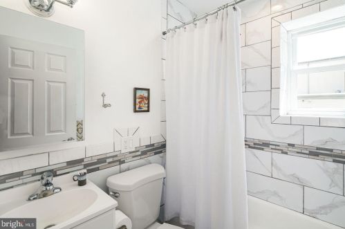 3625 Fairmount Ave, Philadelphia PA 19130-2836 exterior