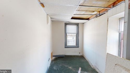 1008 Kerlin St, Chester PA 19013-3702 exterior