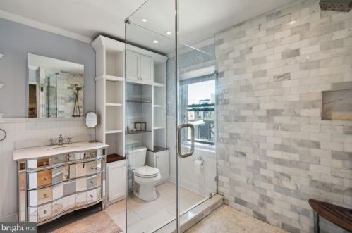 1527 Berks St, Philadelphia PA  19125-2801 exterior