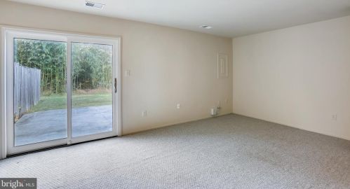 15901 Indian Hills Ter, Rockville MD 20855-2626 exterior