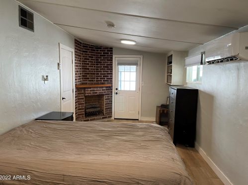 2317 Brill St, Phoenix AZ 85009-3123 exterior