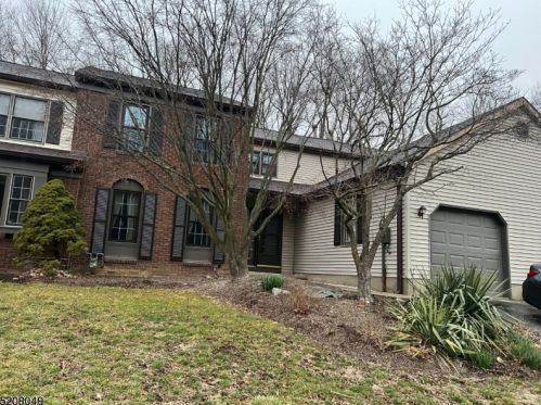 144 Goldfinch Dr, Hackettstown NJ  07840-3014 exterior