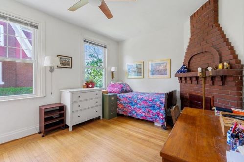 3163 Ashlyn St, Pittsburgh PA 15204-1705 exterior