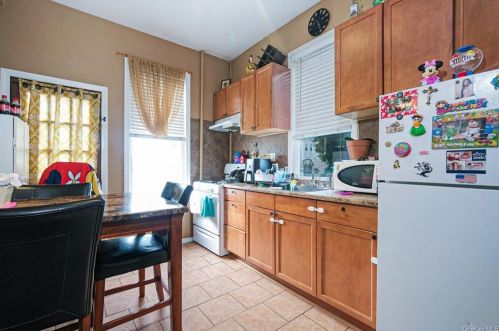 208 High St, Mount Vernon NY 10550-1810 exterior