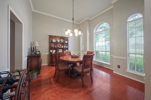 18146 Walden Frst Dr, Humble TX 77346-6023 exterior