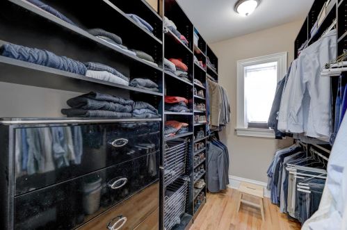 4421 Westminster Pl, Saint Louis MO 63108-1812 exterior