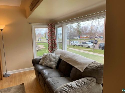 4423 Mcculloch St, Duluth MN 55804-1937 exterior