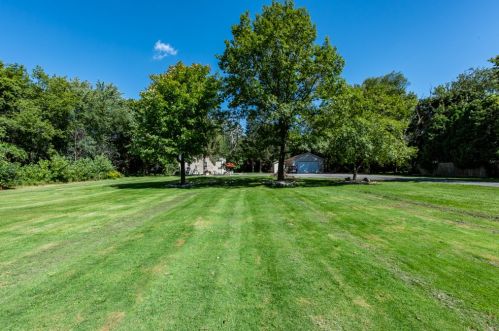 12813 Pacific Ave, Waukegan IL 60085-1830 exterior