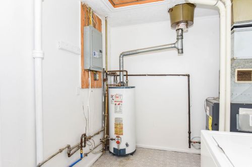 1014 Chrysler St, Kalamazoo MI  49048-2236 exterior