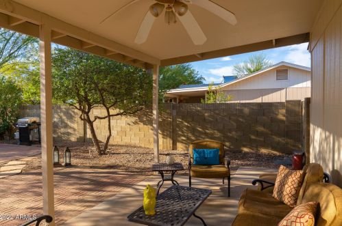 11009 Bannock St, Phoenix AZ 85044-1535 exterior