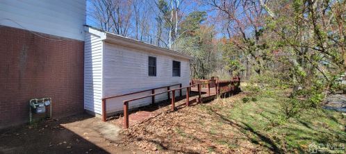 48 Oak St, Old Bridge NJ 08857-1545 exterior