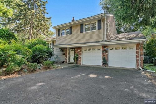 357 Oradell Ave, Oradell NJ  07649-1730 exterior