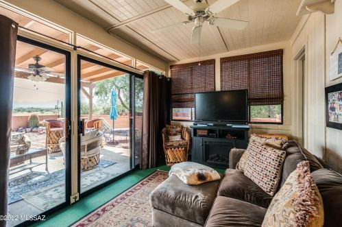 348 Paseo Azul, Green Valley AZ 85614-4137 exterior