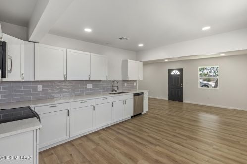 1023 9th St, Tucson AZ  85719-5436 exterior