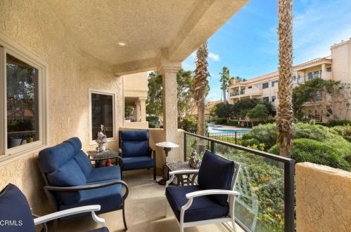 1743 Emerald Isle Way, Oxnard CA  93035-2972 exterior