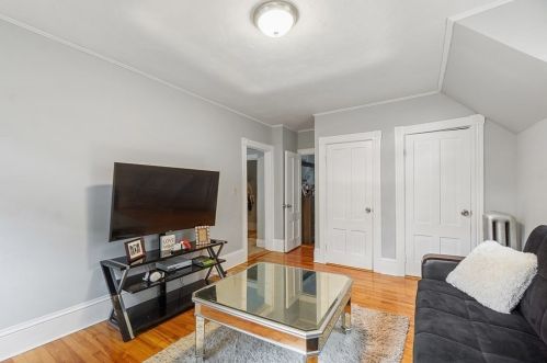 15 Isabella St, Worcester MA 01603-2122 exterior