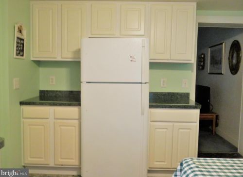 128 3 St, New Castle DE 19720-4536 exterior