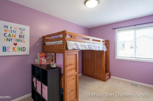 2194 Winston Vw Dr, Cedar Springs MI 49319-7931 exterior