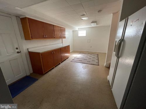 516 Fairhill Dr, Silver Spring MD exterior