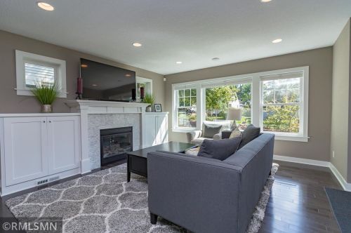 1329 Hartford Ave, Saint Paul MN 55116-1648 exterior