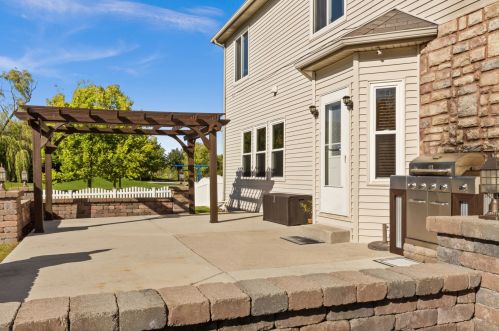 3824 Ml Rd, Joliet IL 60433-2865 exterior