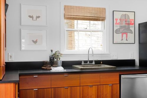 501 46 St, Austin TX 78751-3210 exterior