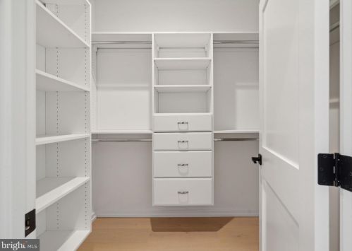 2200 Kater St, Philadelphia PA 19146-1139 exterior